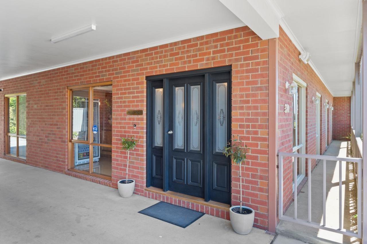 Burke And Wills Motor Inn Swan Hill Exterior foto