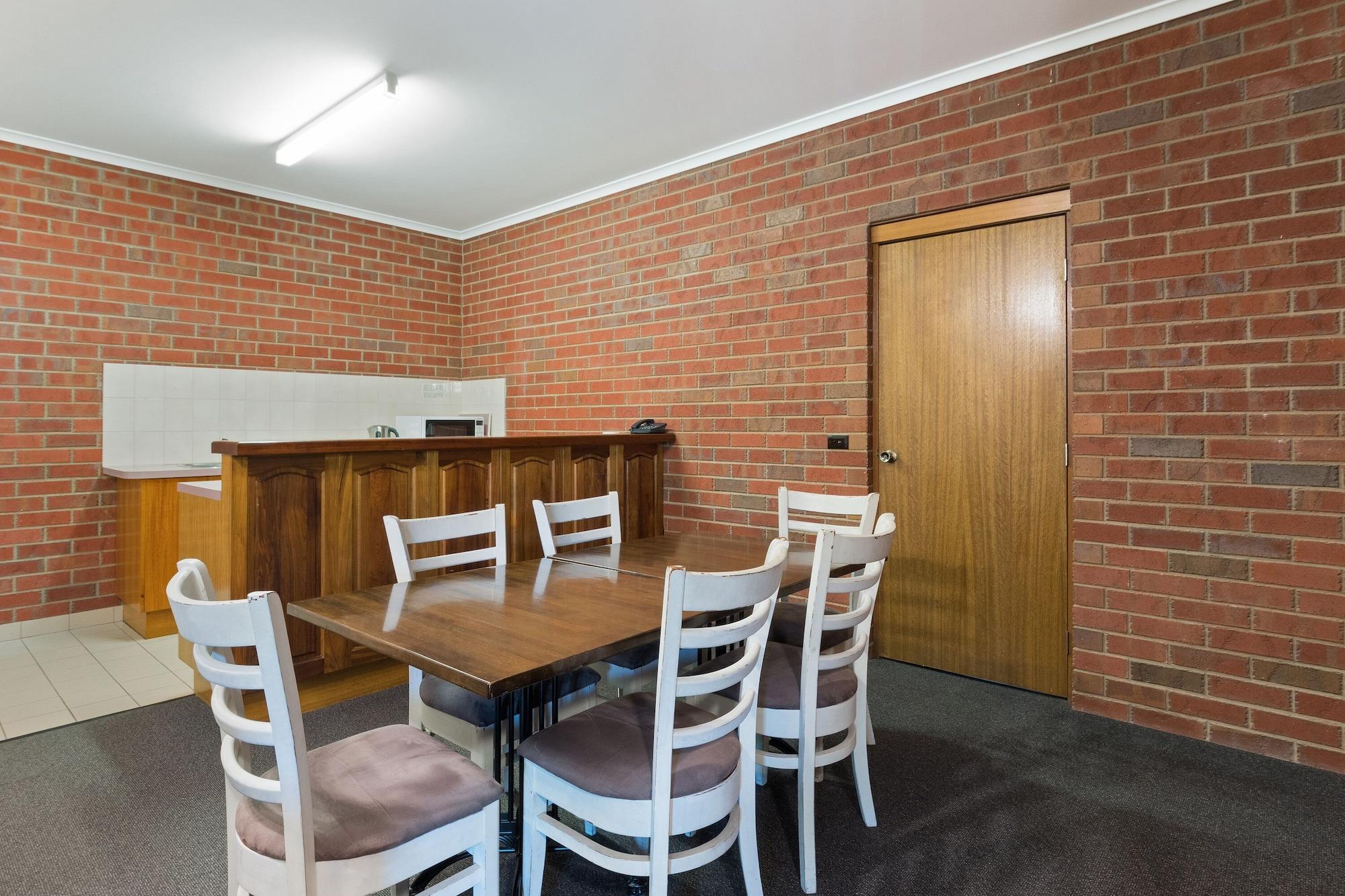 Burke And Wills Motor Inn Swan Hill Exterior foto