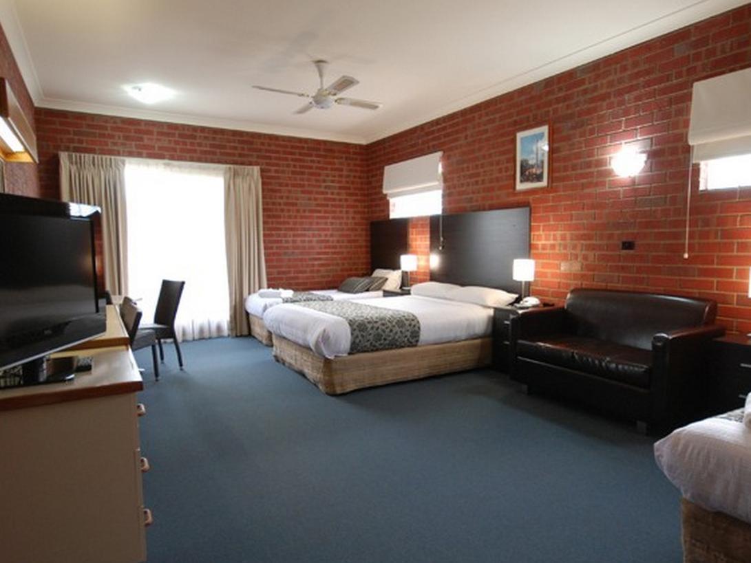Burke And Wills Motor Inn Swan Hill Exterior foto
